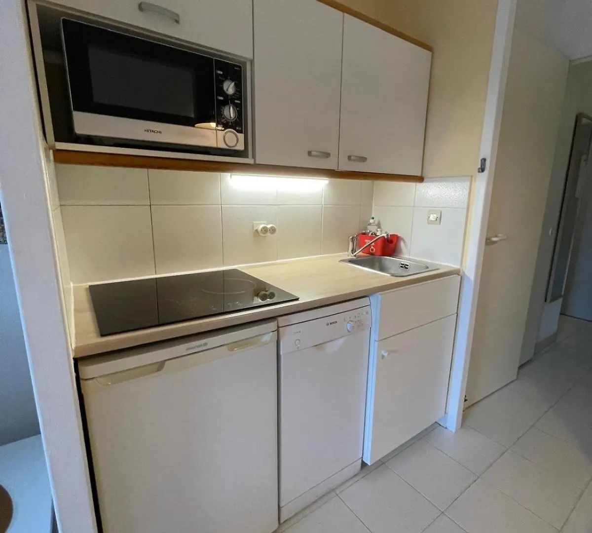 Apartment Appartement Cannes, Piscine - Terrasse, Jardin Privatif - 4 Personnes